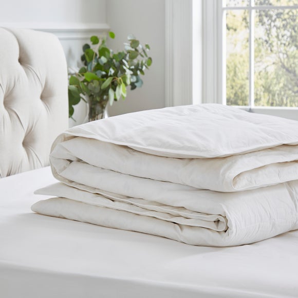 Dorma Luxurious White Goose Down 10.5 Tog Duvet, product image 2