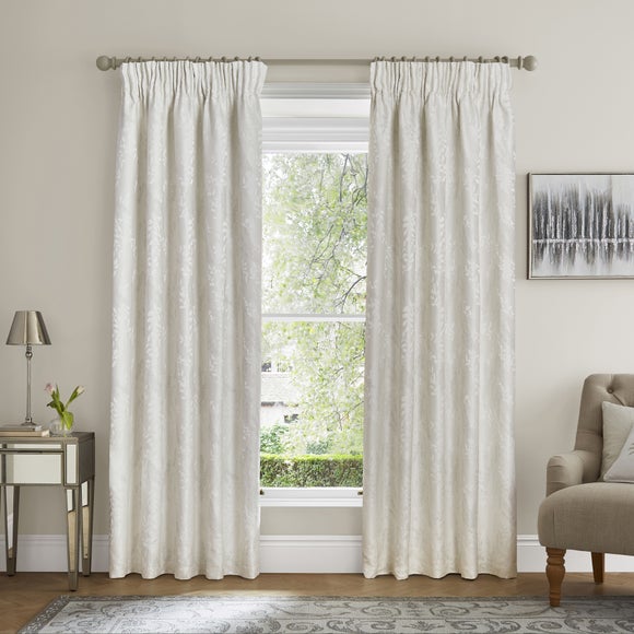 Dorma Luxe Wisteria Blackout Pencil Pleat Curtains, product image 12