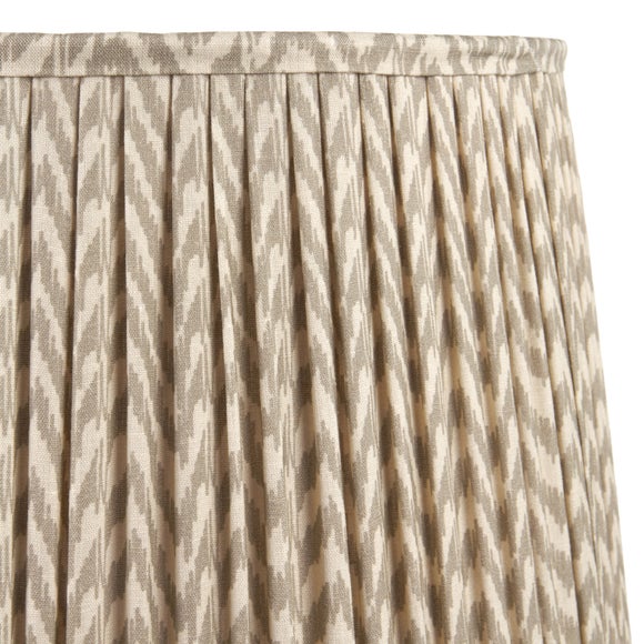 Pacific Lifestyle Ambrosia Shabby Chic Vienna Table Lamp, product image 31